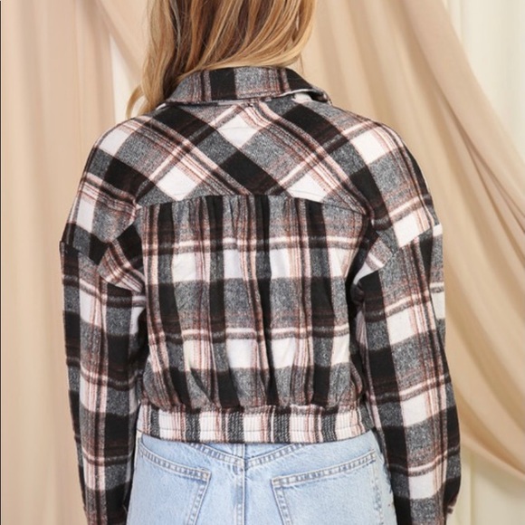 Plaid print cropped flannel / jacket - Picture 4 of 5